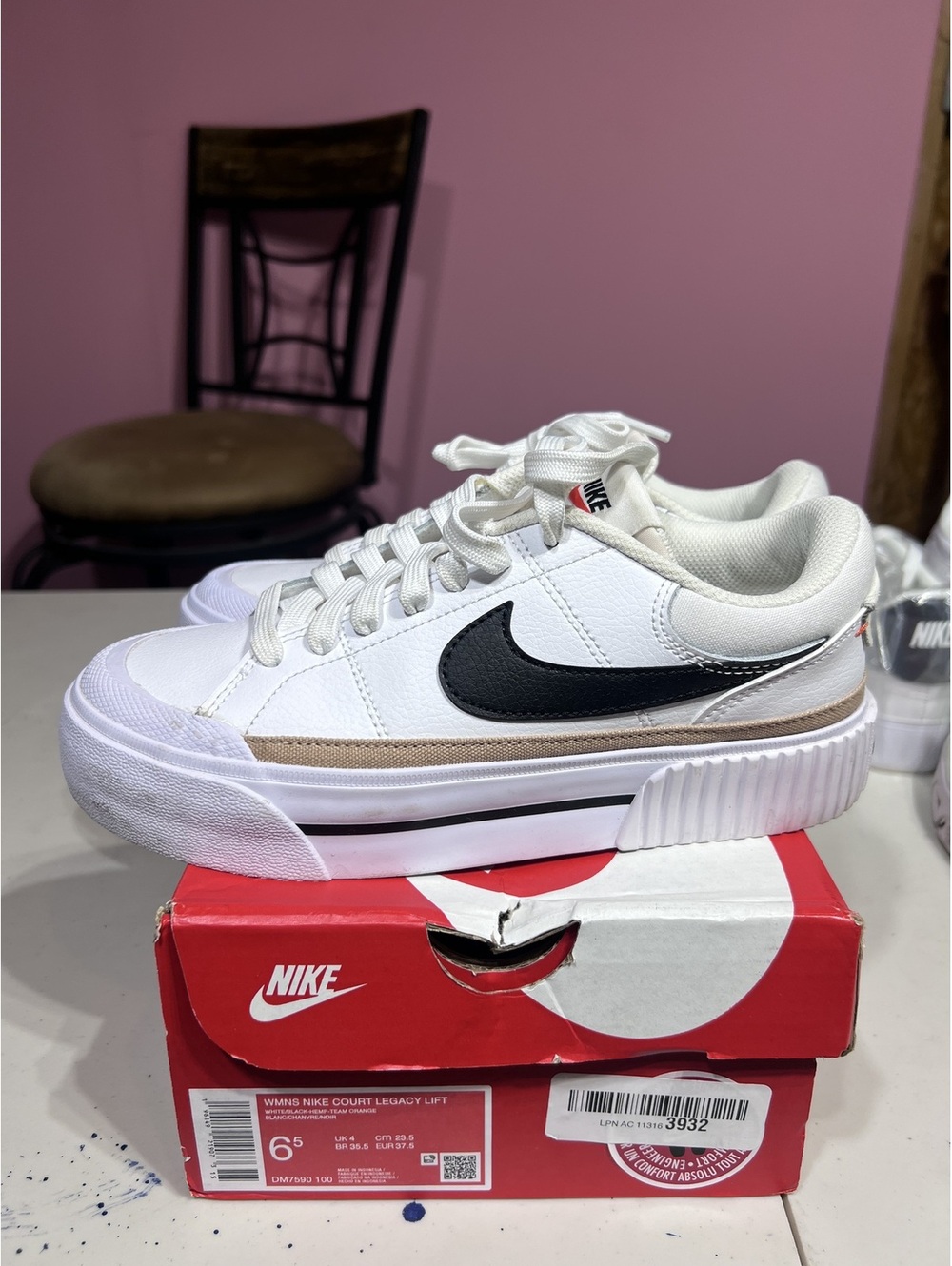 Nike Court Legacy Lift Women's Sneakers Size 6.5 White Black